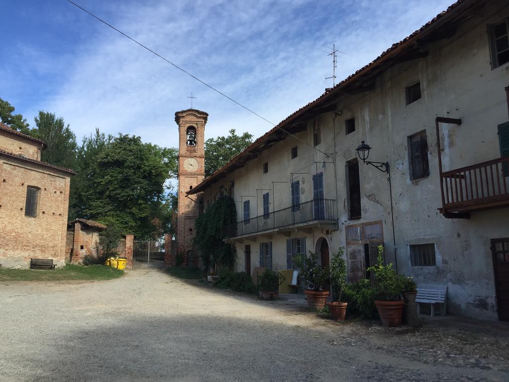 Ca Borgo Vecchio Aparthotel Brusasco Exterior photo